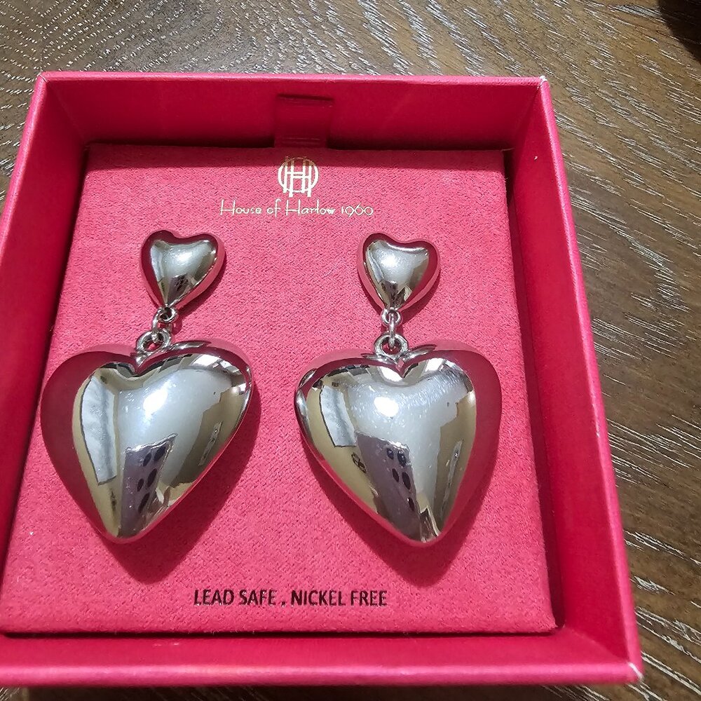 House Of Harlow Heart Earrings NWOT!!!!! - Picture 2 of 4
